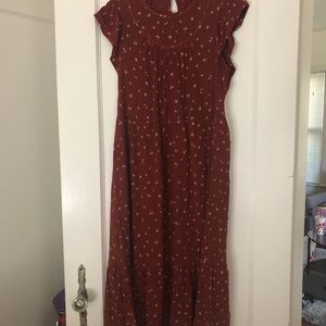 Floral midi dress with pockets! ✨